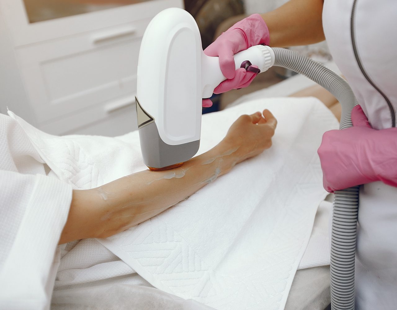 Leading Skin Specialist in Powai Top Dermatologist in Mumbai Inurskn